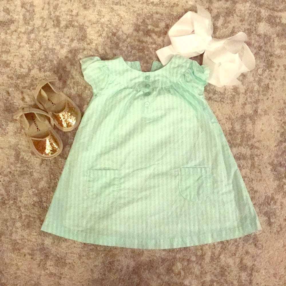3/$15 Carter’s green and white dress